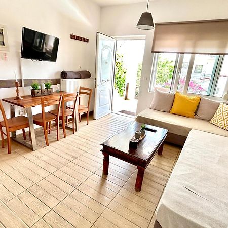 Irene'S Maisonette At Rafaella Resort Kokkónion Dış mekan fotoğraf