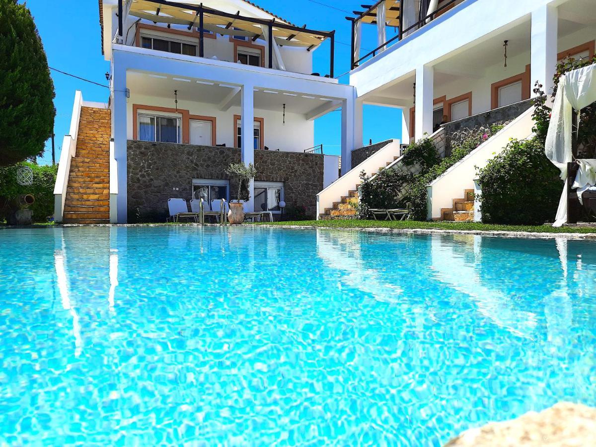 Irene'S Maisonette At Rafaella Resort Kokkónion Dış mekan fotoğraf