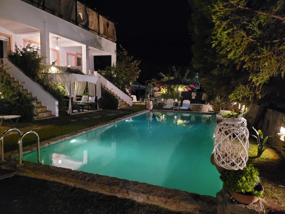 Irene'S Maisonette At Rafaella Resort Kokkónion Dış mekan fotoğraf
