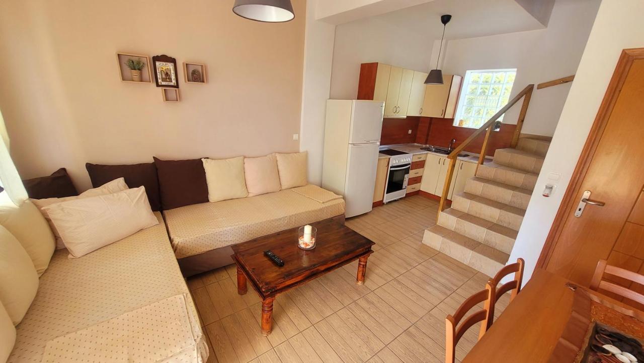 Irene'S Maisonette At Rafaella Resort Kokkónion Dış mekan fotoğraf