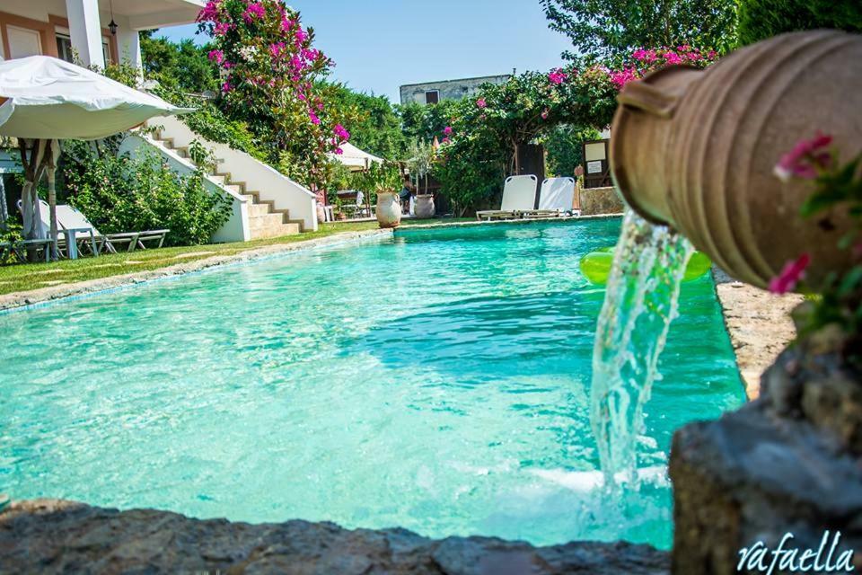 Irene'S Maisonette At Rafaella Resort Kokkónion Dış mekan fotoğraf